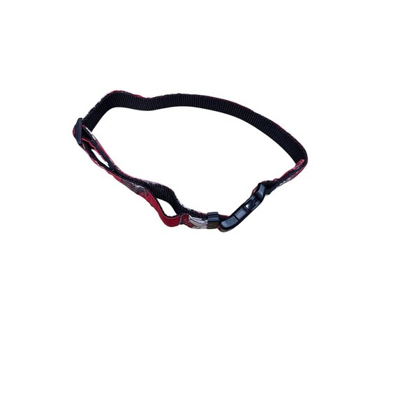 Adjustable Red Dog Collar With Skull & Rose Print For Medium To Large Breeds - Picture 4 of 6